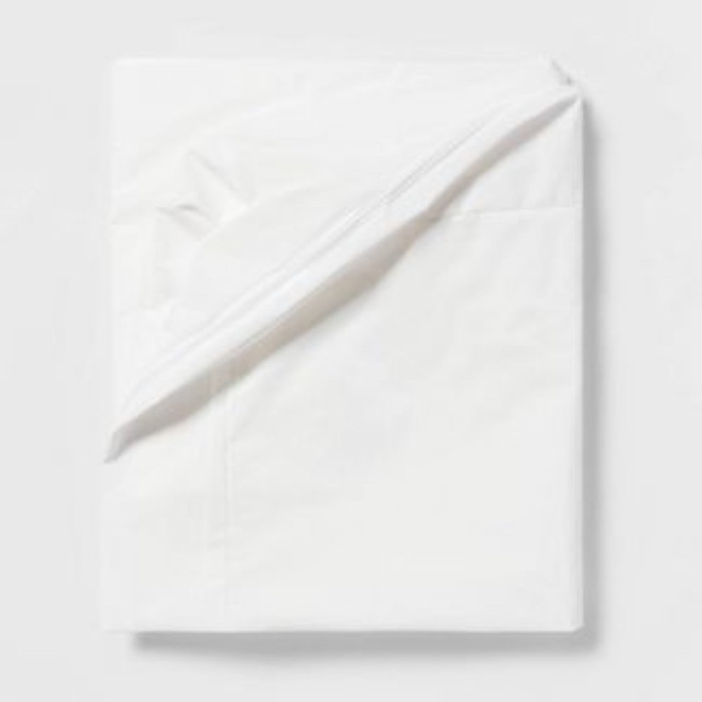 Waterproof Zippered Mattress Protector- Room Essentials- Twin